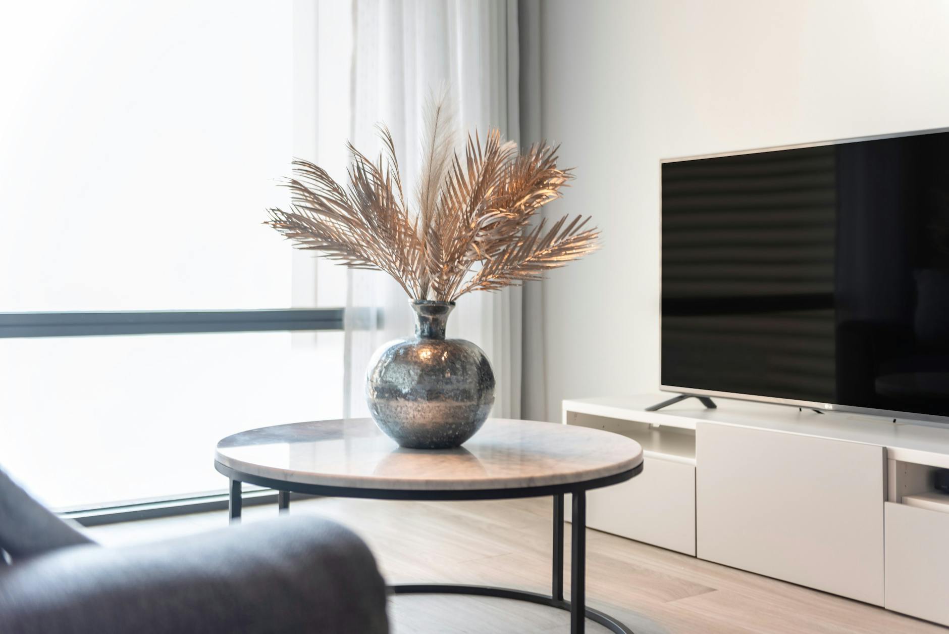 Vila Hanspaulka — stylový obývací pokoj s designovým nábytkem
